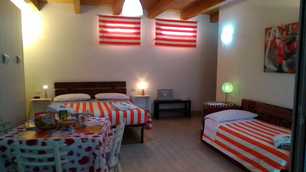 La Casa Di Emma Bed & Breakfast Роцано Екстериор снимка